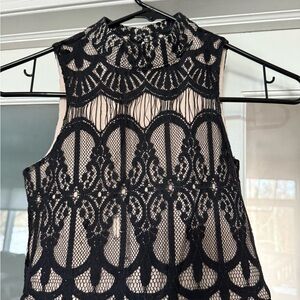 Elegant Black Lace Sleeveless Dress